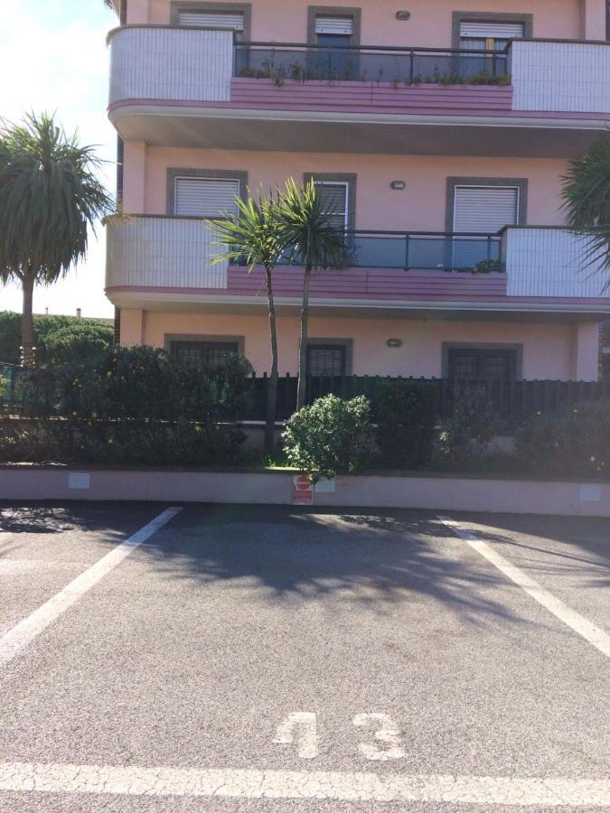 Appartamento Victoria Con Parcheggio Privato Civitavecchia Extérieur photo